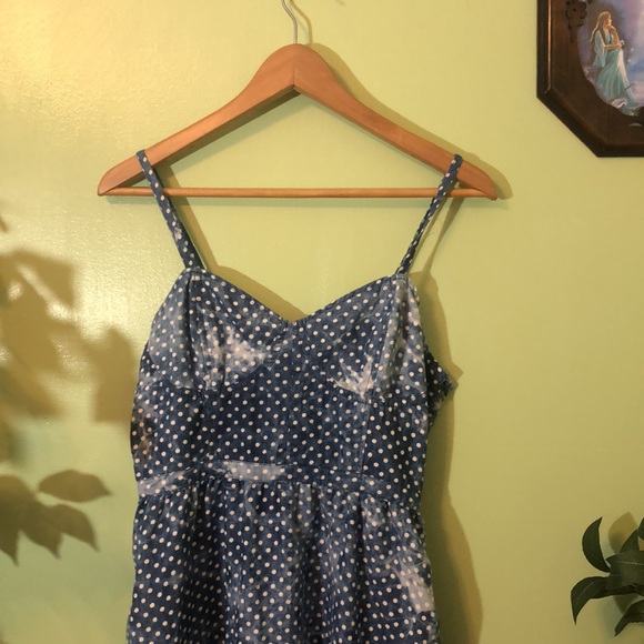 Dot’s Denim Acid Wash Dress - Picture 4 of 9